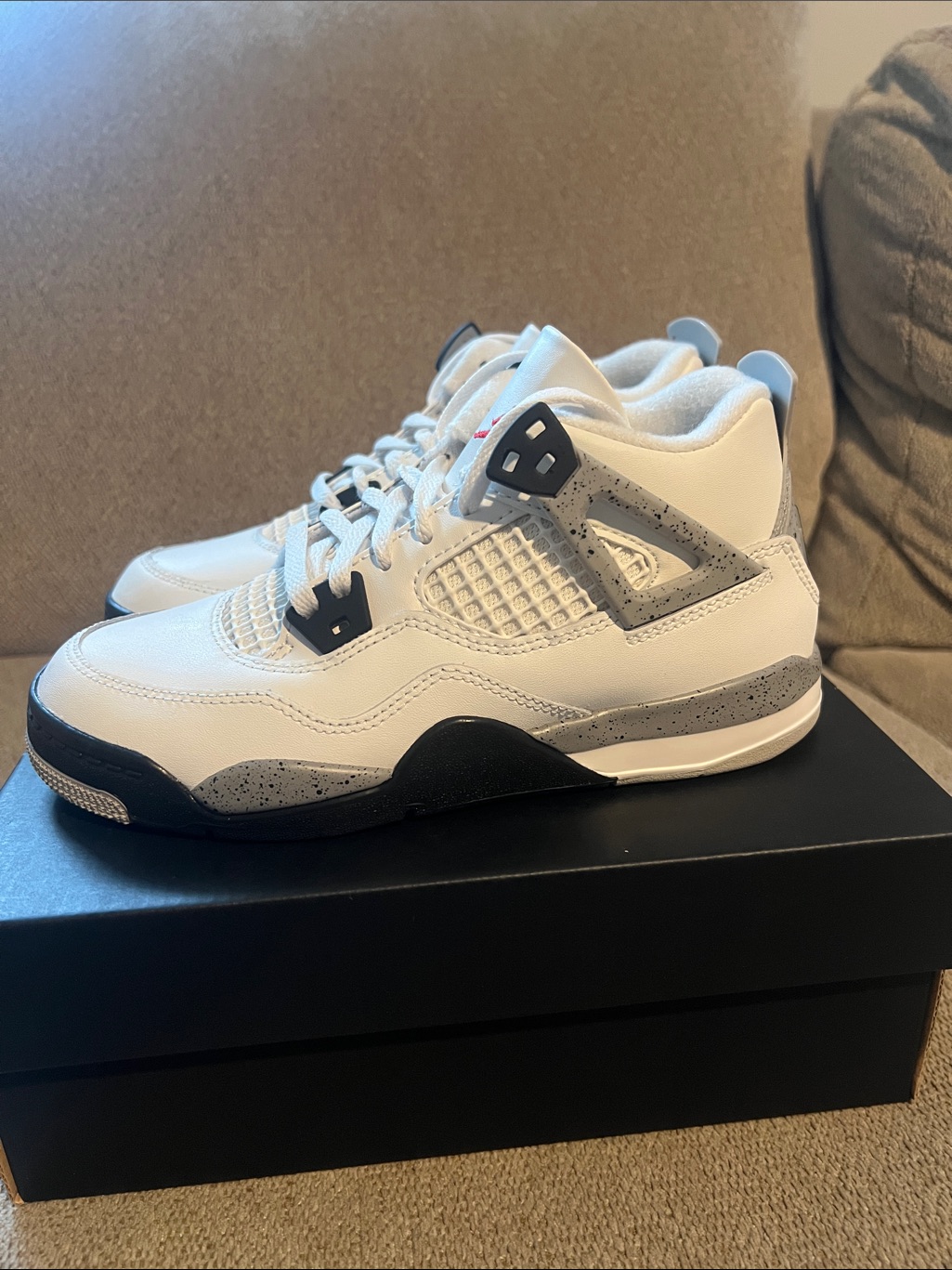 Jordan 4 Retro White Cement
